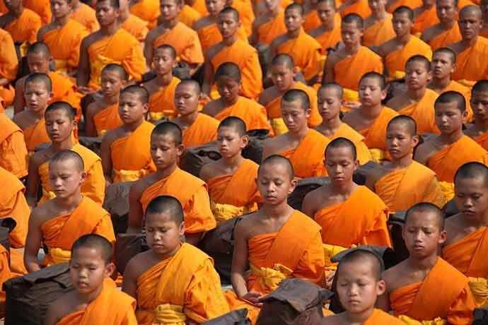 Buddhist monks - WestmountMag.ca